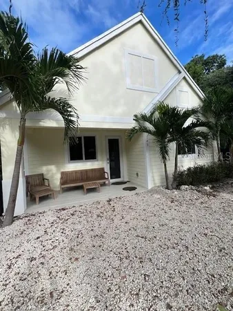 $1,299,000 | 143 North Hammock Road, Islamorada, FL 33036