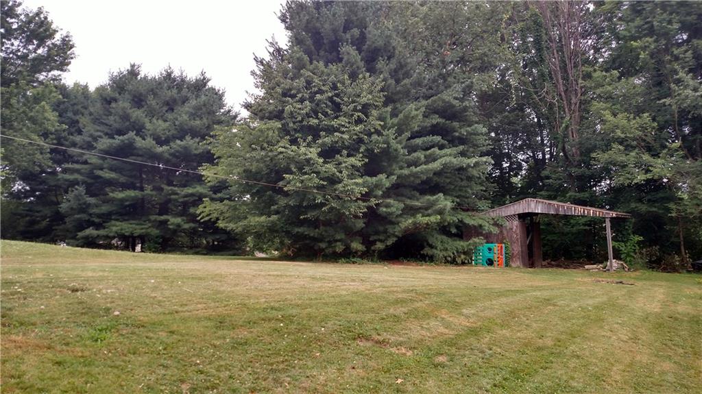 131 Squirrel Hollow Road Gibsonia, PA 15044 - Photo 4 of 17 Large private backyard!