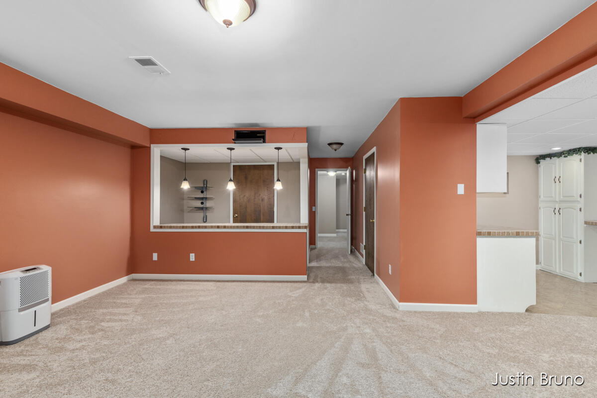2744 Hall Road Muskegon, MI 49442 - Photo 21 of 46 IMG_1022
