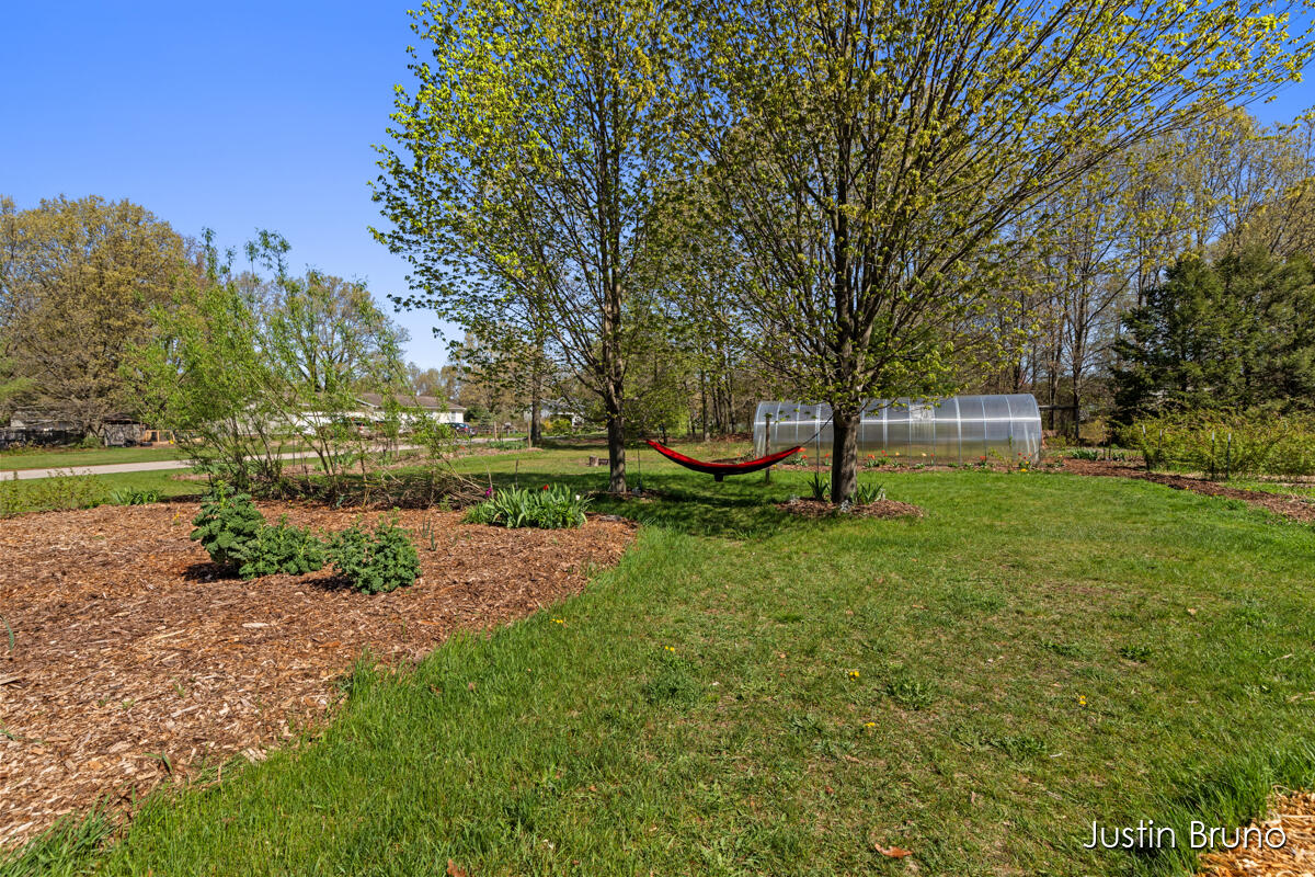 2744 Hall Road Muskegon, MI 49442 - Photo 31 of 46 IMG_1032