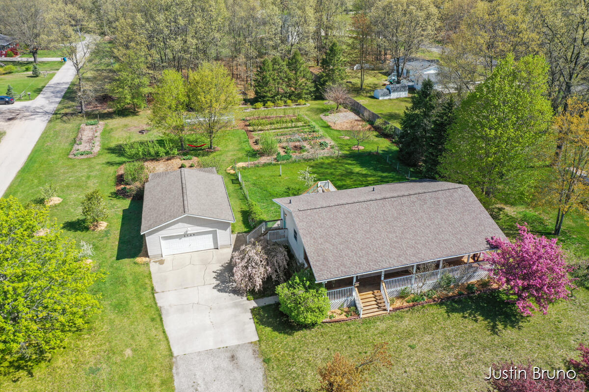 2744 Hall Road Muskegon, MI 49442 - Photo 42 of 46 IMG_1045