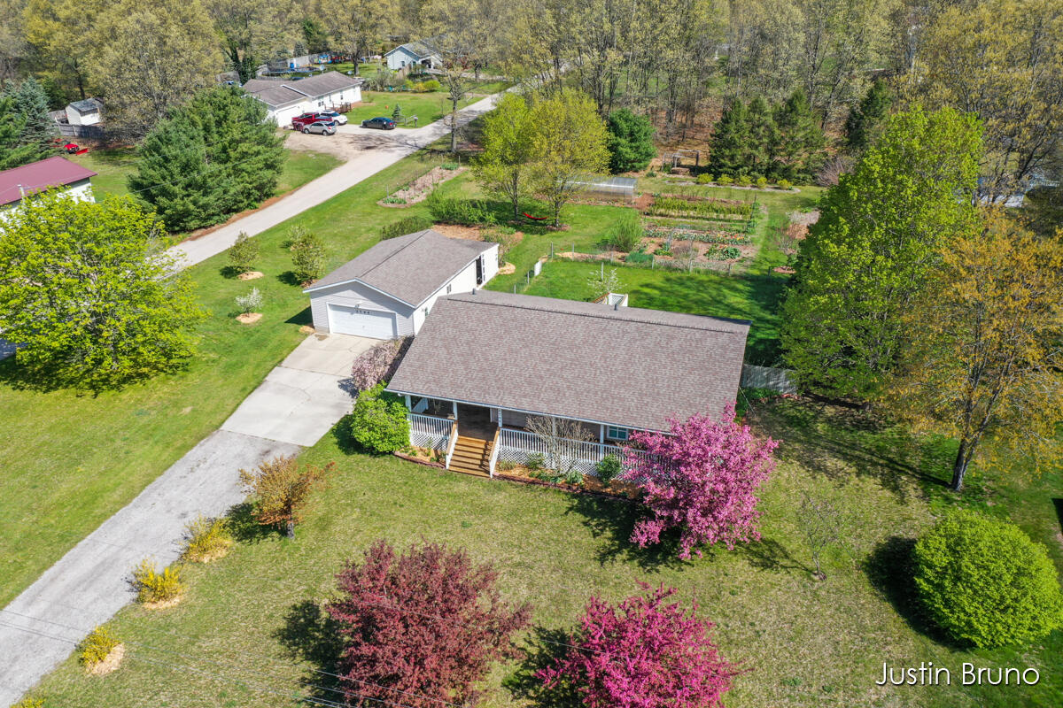 2744 Hall Road Muskegon, MI 49442 - Photo 44 of 46 IMG_1047