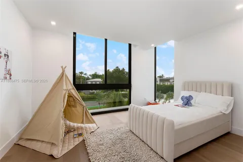 $10,770,000 | 3114 Prairie Avenue, Miami Beach, FL 33140