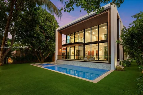 $9,950,000 | 3114 Prairie Avenue, Miami Beach, FL 33140