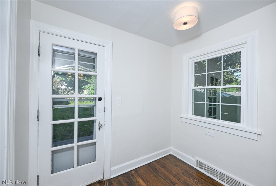 3624 Rolliston Road Shaker Heights, OH 44120 - Photo 17 of 40 Gallery Image 17