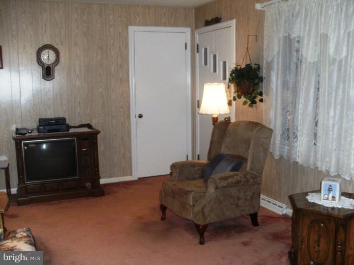 931 Laurel Road Lindenwold, NJ 08021 - Photo 15 of 24