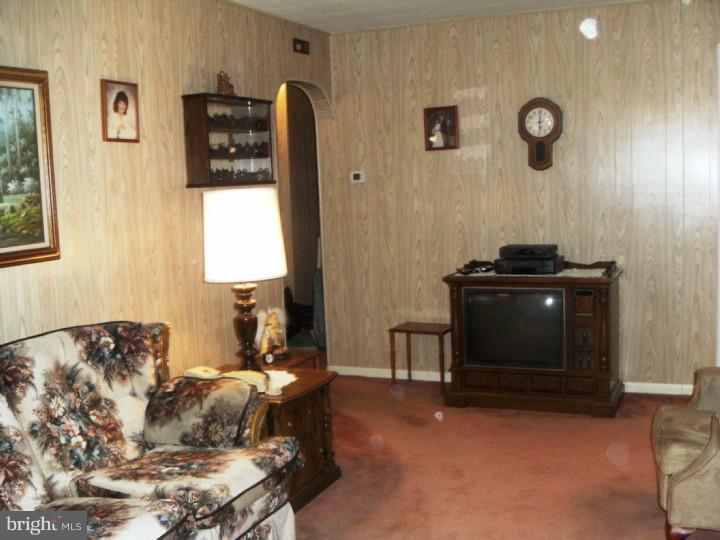931 Laurel Road Lindenwold, NJ 08021 - Photo 16 of 24