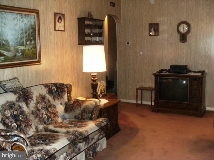 931 Laurel Road Lindenwold, NJ 08021 - Photo 17 of 24