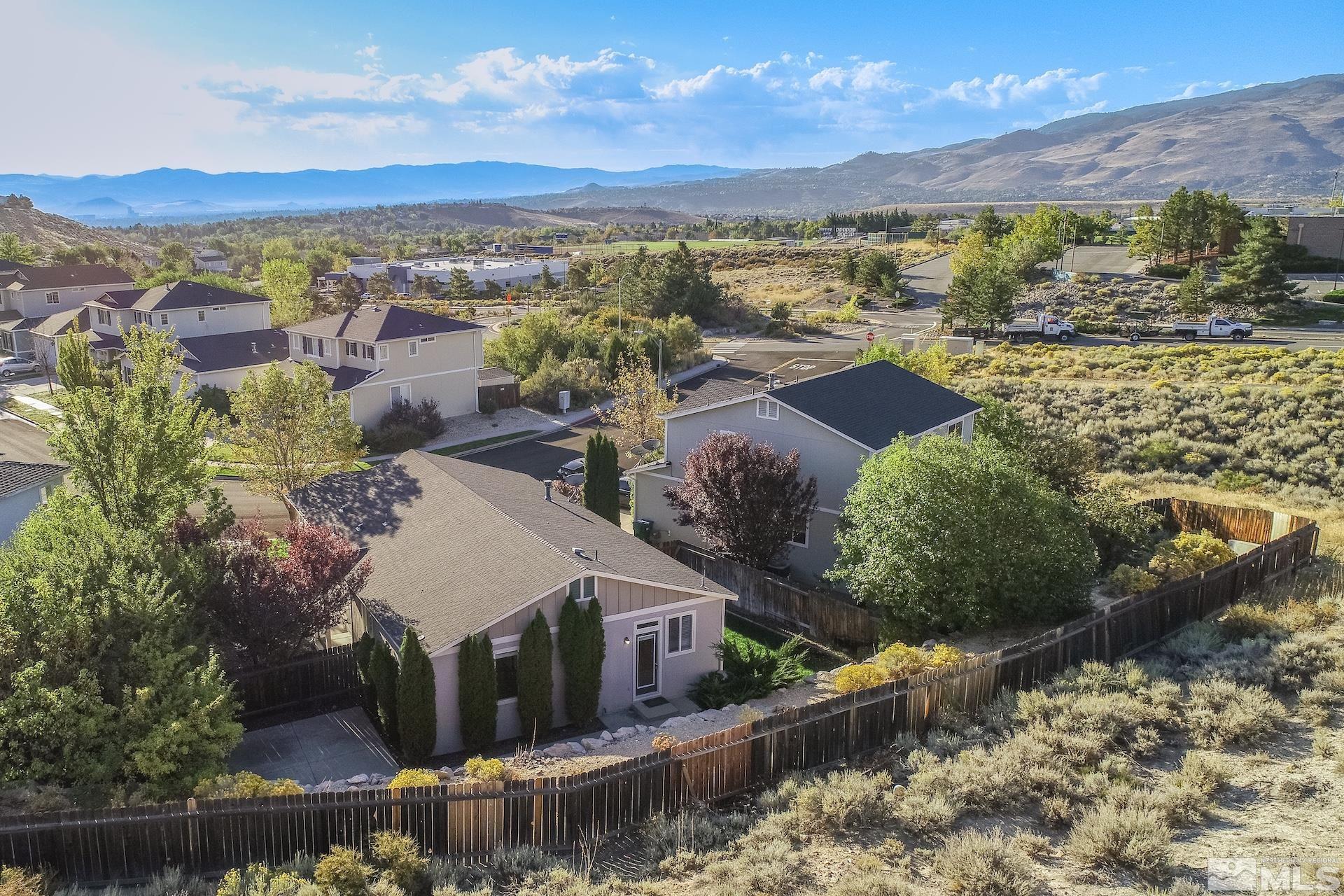 2424 Sapphire Ridge Way Reno, NV 89523 - Photo 32 of 40 Photo 32