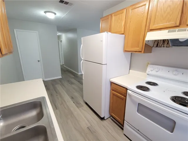 $925 | 2905 Prairie Flower Circle, Unit C, Bryan, TX 77802