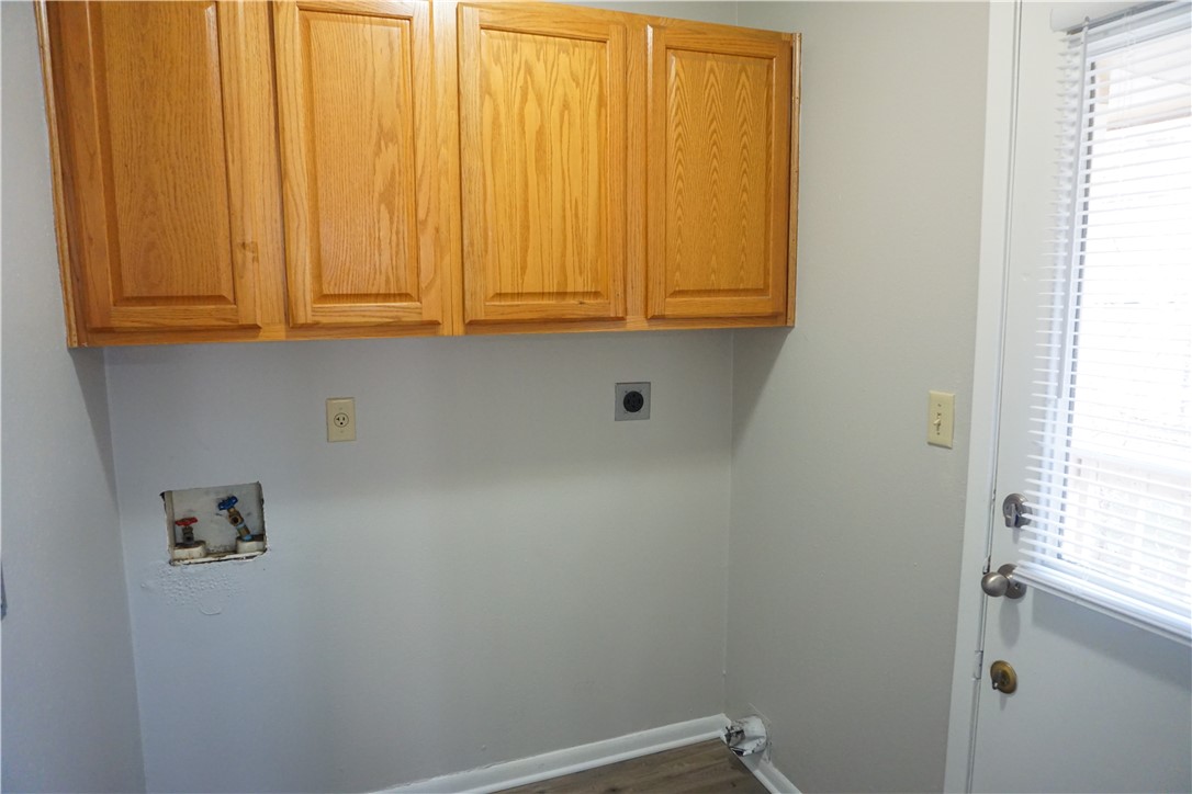 2905 Prairie Flower Circle, Unit C Bryan, TX 77802 - Photo 6 of 6 Picture of similar unit.