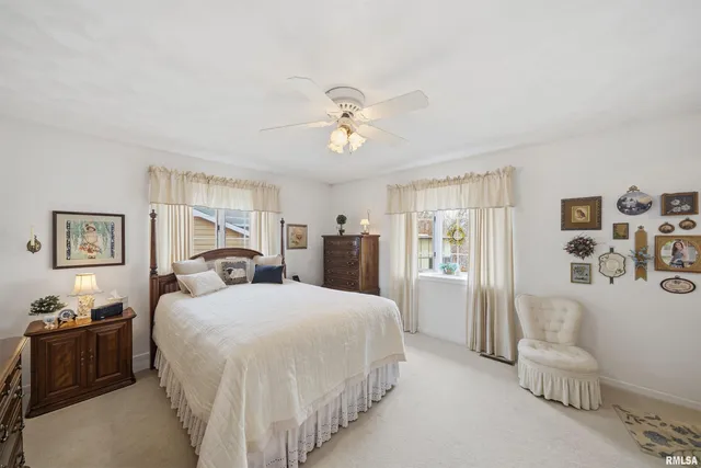 $299,900 | 123 Royal Vista Drive, East Peoria, IL 61611