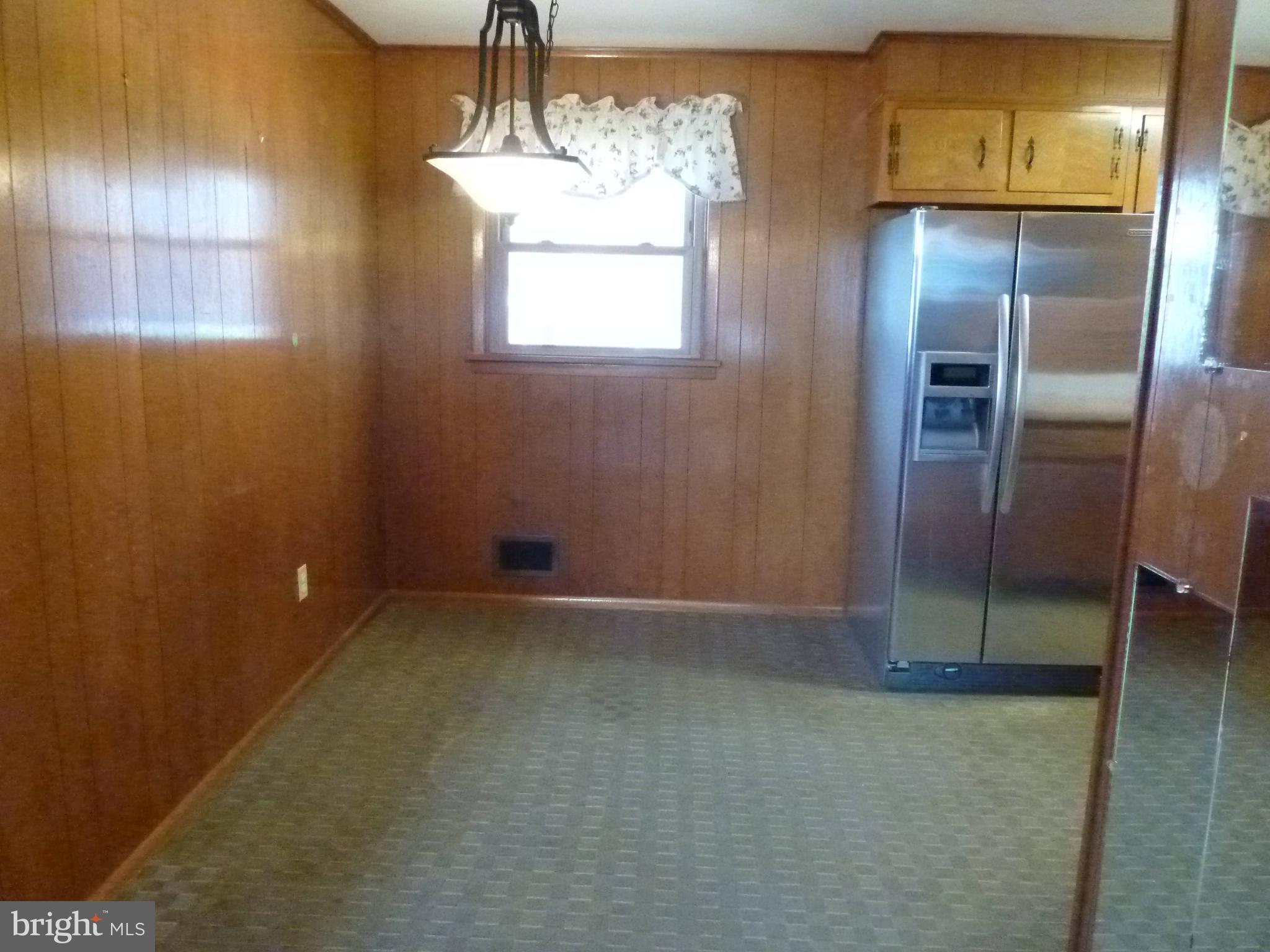 14 Ashwood Road Hamilton, NJ 08610 - Photo 4 of 11 Gallery Image 4