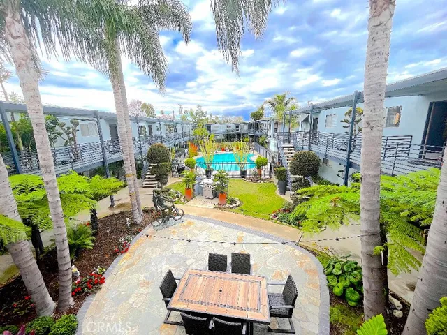 $2,195 | 931 West 19th Street, Unit 5, Costa Mesa, CA 92627