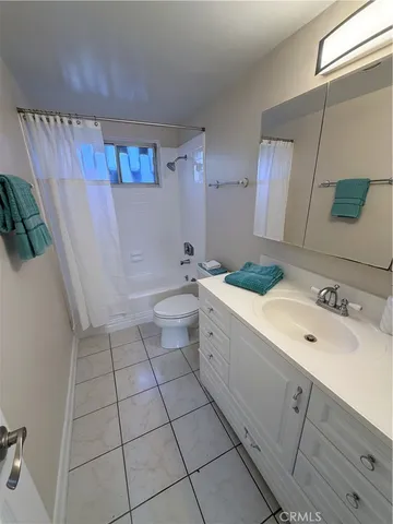 $2,195 | 931 West 19th Street, Unit 5, Costa Mesa, CA 92627