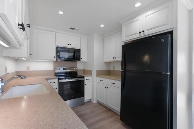 $680,000 | 4237 Topsail Court, Soquel, CA 95073