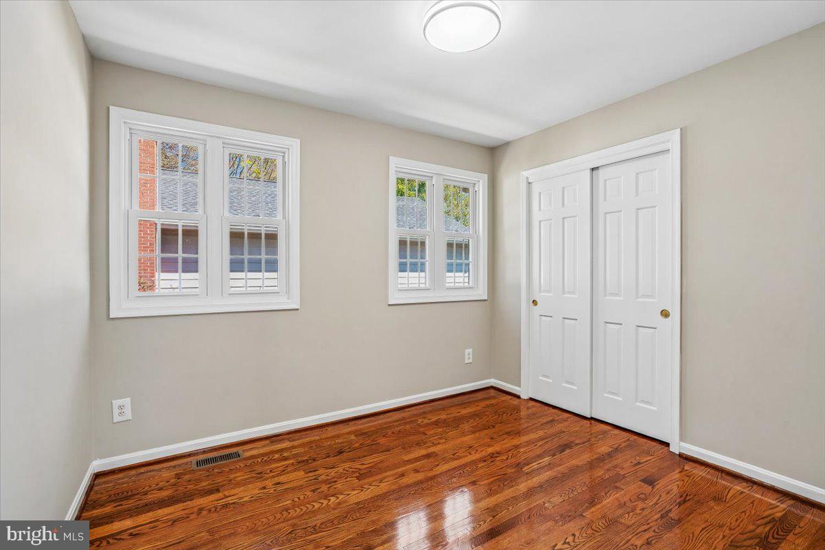 6904 Chelsea Road McLean, VA 22101 - Photo 8 of 15 Bright and airy room with hardwood floors.