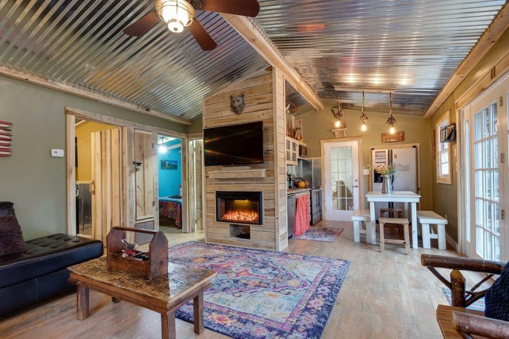 3109 North Clear Fork Road Sevierville, TN 37862 - Photo 3 of 45 Gallery Image 3