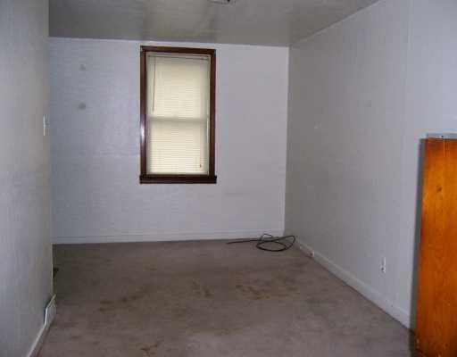 1502 Poplar Street McKees Rocks, PA 15136 - Photo 2 of 6 Dining Room.
