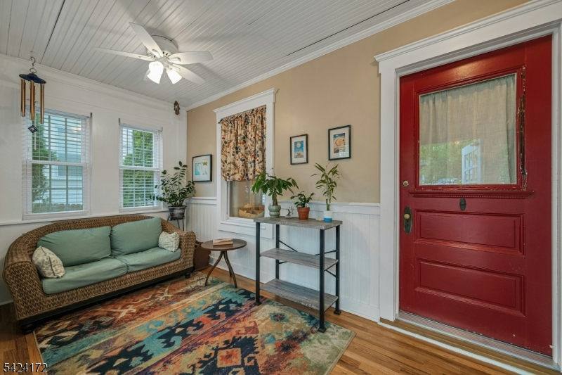 16 Russell Place Summit, NJ 07901 - Photo 2 of 20