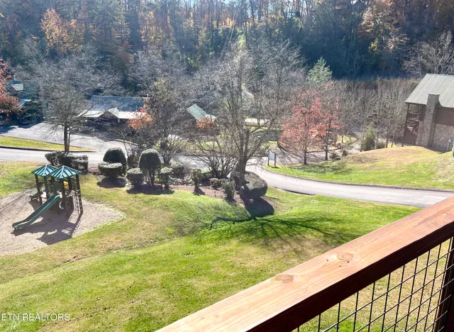 $489,000 | 1653 Little Cabin Loop, Sevierville, TN 37862