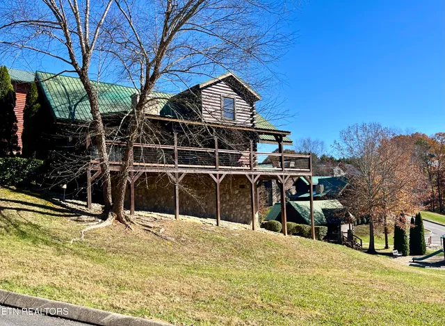 $489,000 | 1653 Little Cabin Loop, Sevierville, TN 37862
