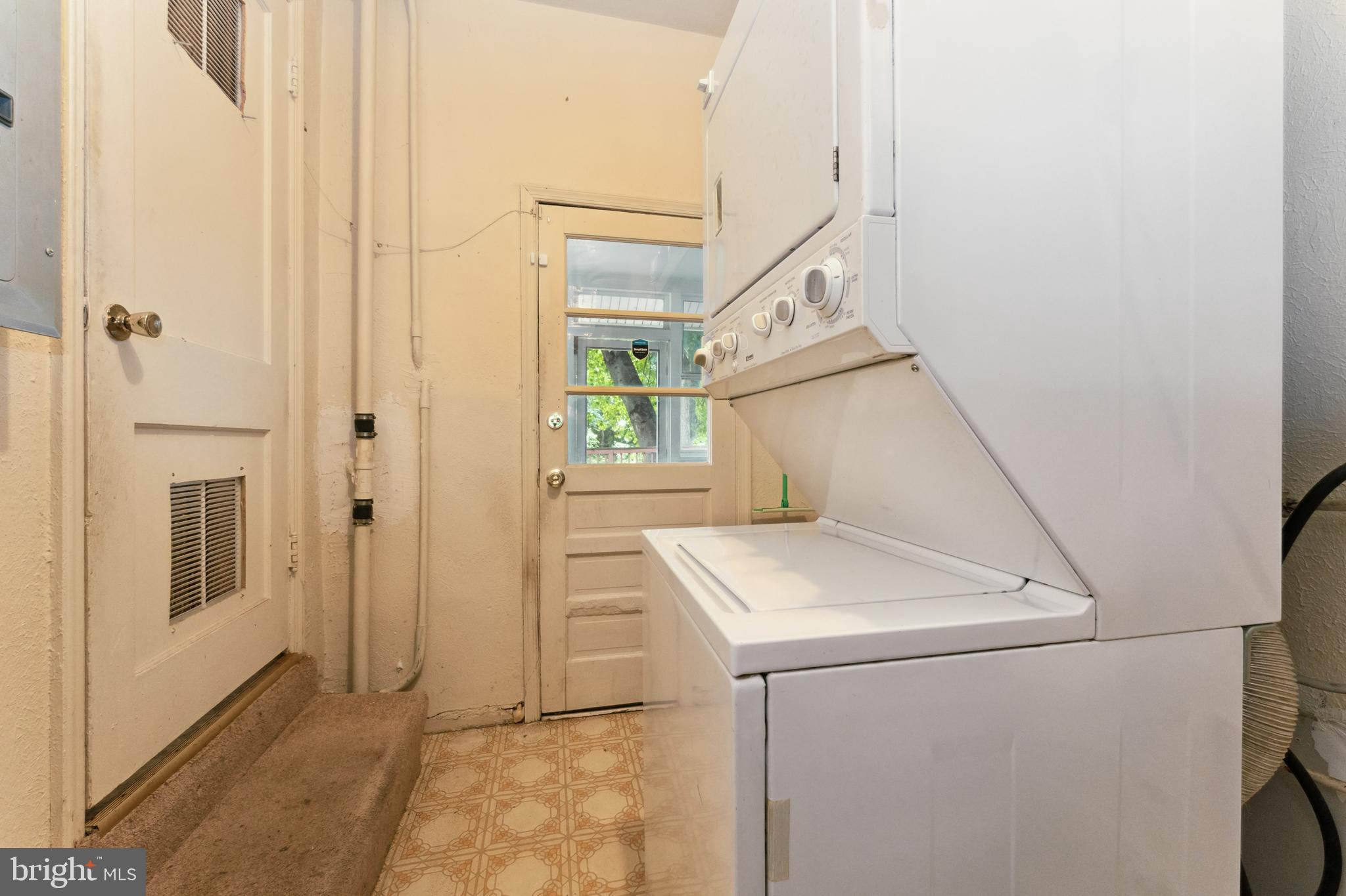 6801 Surratts Road Clinton, MD 20735 - Photo 13 of 23