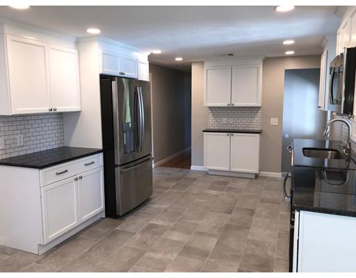 261 Bolton Street Springfield, MA 01119 - Photo 11 of 42
