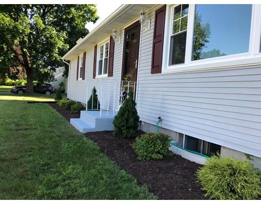 261 Bolton Street Springfield, MA 01119 - Photo 2 of 42