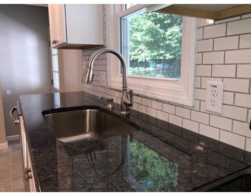 261 Bolton Street Springfield, MA 01119 - Photo 9 of 42