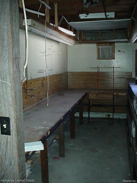 3998 Mc Arthur Road Jackson, MI 49203 - Photo 18 of 21 Base work shop