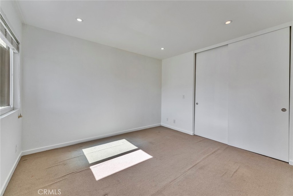 5 Hartford, Unit 36 Irvine, CA 92604 - Photo 13 of 37 a view of an empty room