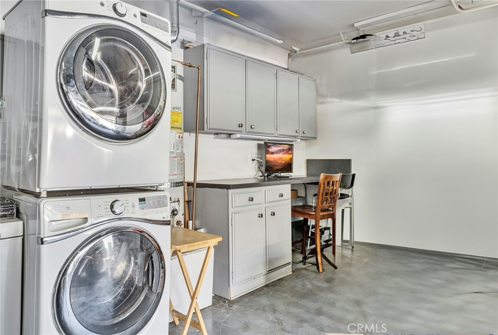 5 Hartford, Unit 36 Irvine, CA 92604 - Photo 27 of 37 a utility room with dryer and washer