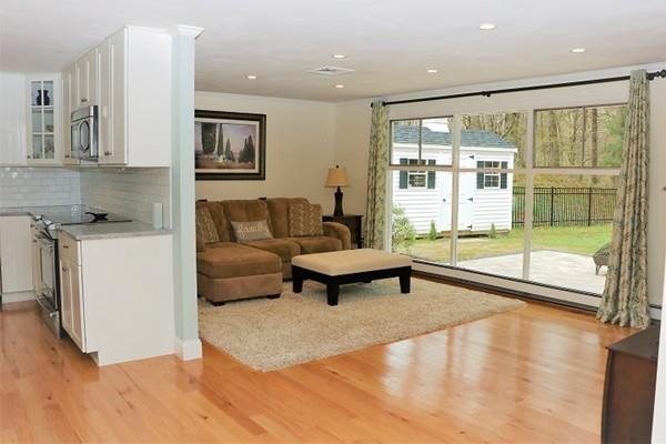 7 Elaine Road Hingham, MA 02043 - Photo 4 of 27