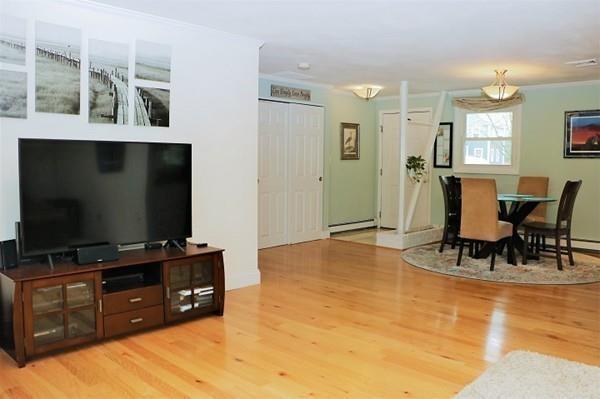 7 Elaine Road Hingham, MA 02043 - Photo 10 of 27
