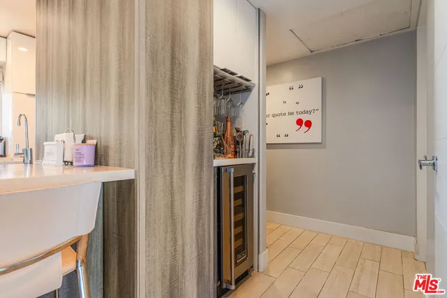 $574,000 | 13543 Moorpark Street, Unit 15, Sherman Oaks, CA 91423