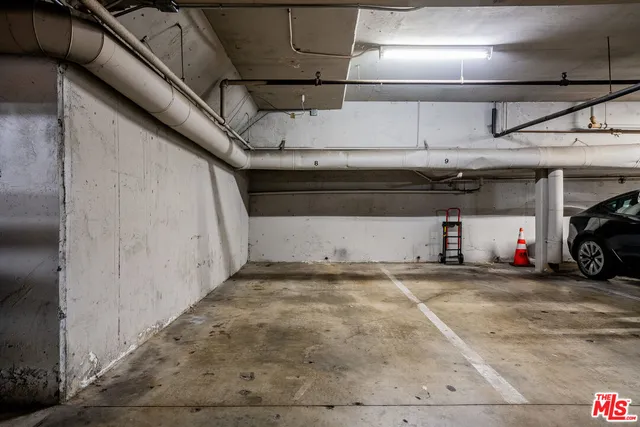 $574,000 | 13543 Moorpark Street, Unit 15, Sherman Oaks, CA 91423