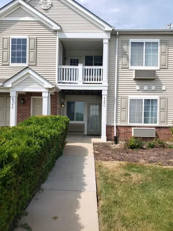 $1,595 | 236 Bertram Drive, Unit C, Yorkville, IL 60560