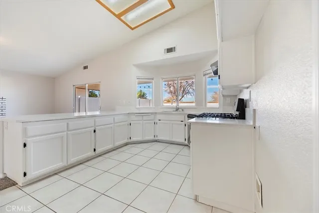 $475,000 | 14450 Palo Alto Court, Victorville, CA 92392