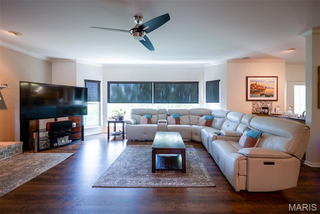 824 Legends View Drive Eureka, MO 63025 - Photo 15 of 60