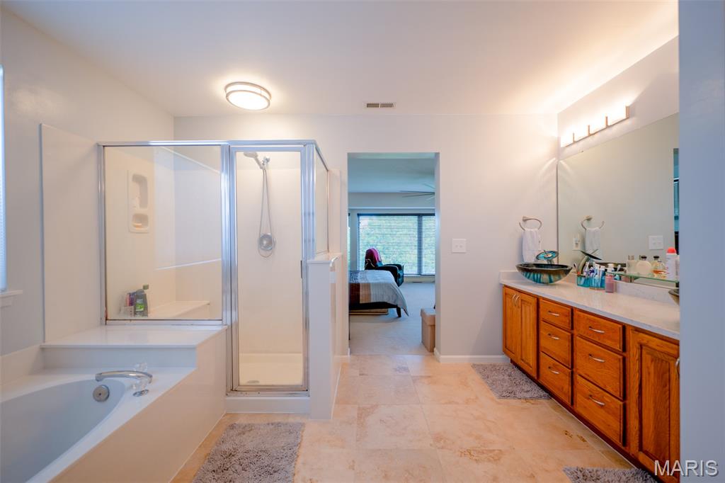 824 Legends View Drive Eureka, MO 63025 - Photo 30 of 60