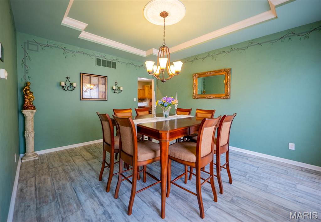 824 Legends View Drive Eureka, MO 63025 - Photo 7 of 60