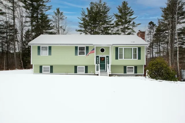 $429,900 | 207 Sherbert Road, Ashburnham, MA 01430