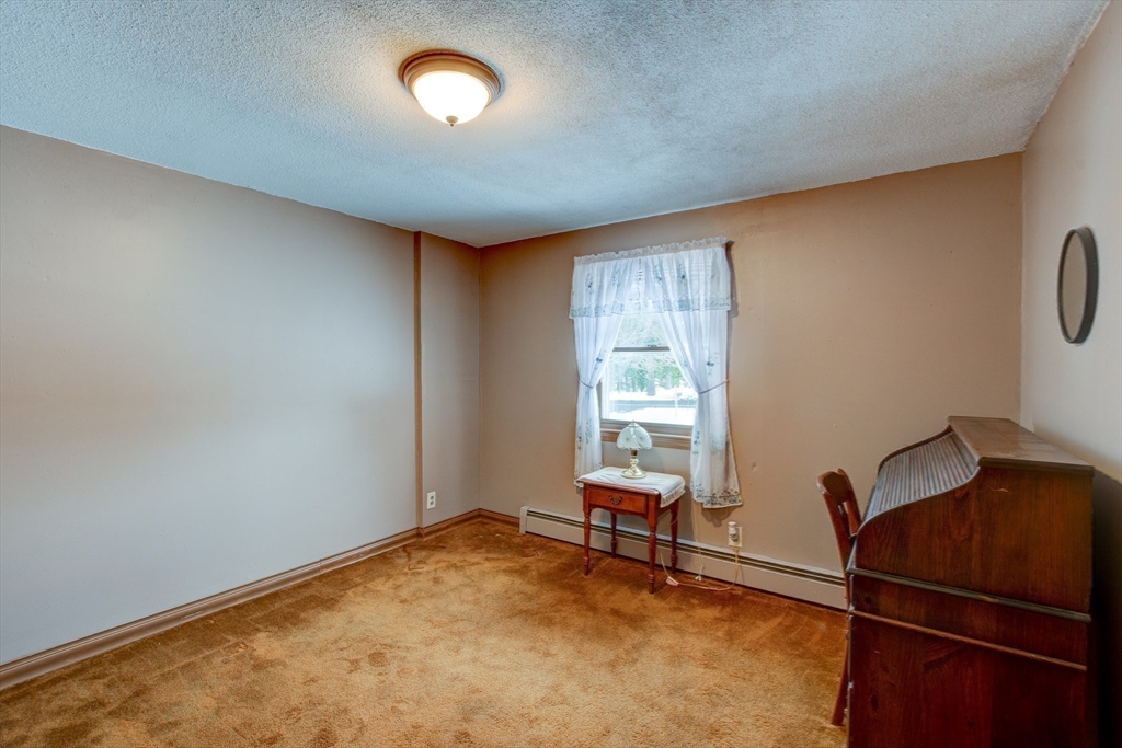 207 Sherbert Road Ashburnham, MA 01430 - Photo 25 of 41