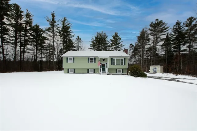 $429,900 | 207 Sherbert Road, Ashburnham, MA 01430