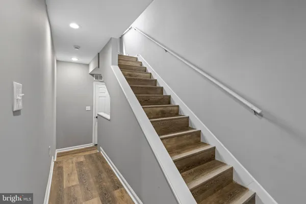 a view of entryway