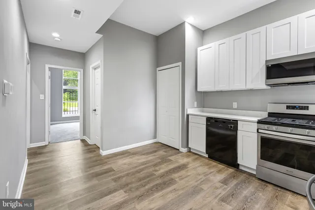 $325,000 | 1809 West Lombard Street, Baltimore, MD 21223