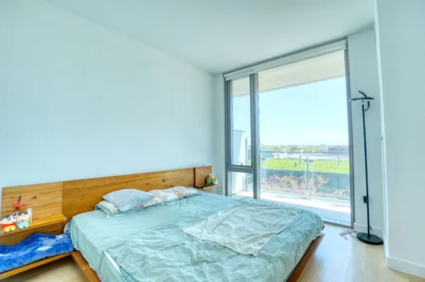 $1,299,000 | 131-01 40 Road, Unit 10W | Flushing
