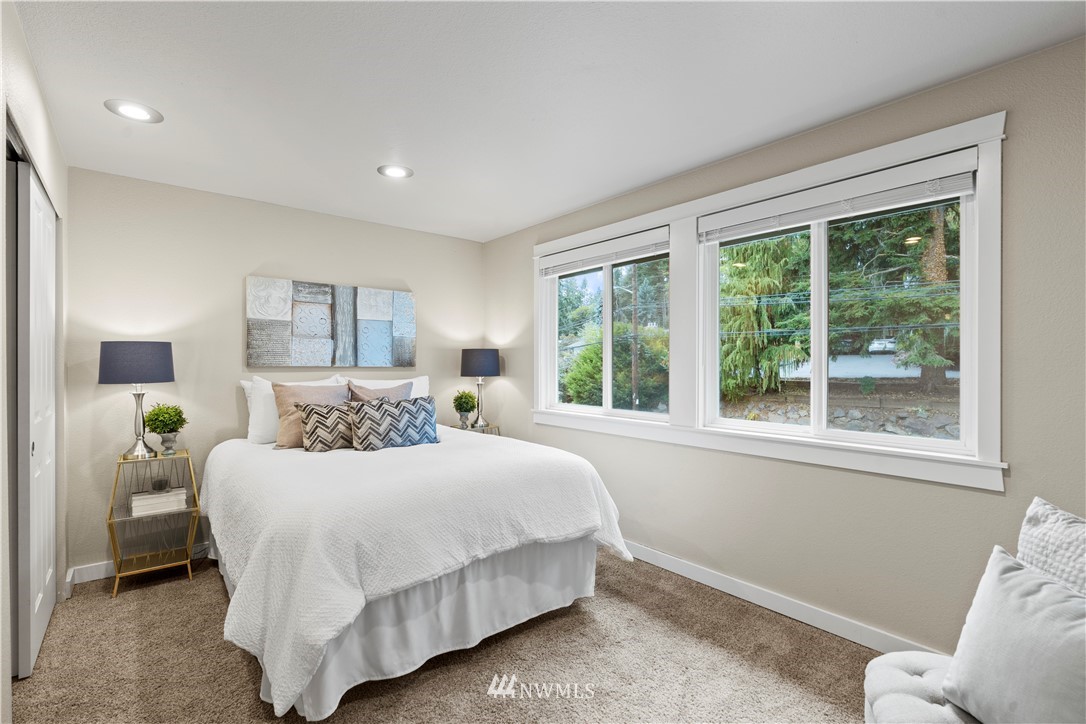 18902 Ross Road Bothell, WA 98011 - Photo 20 of 35 Gallery Image 20