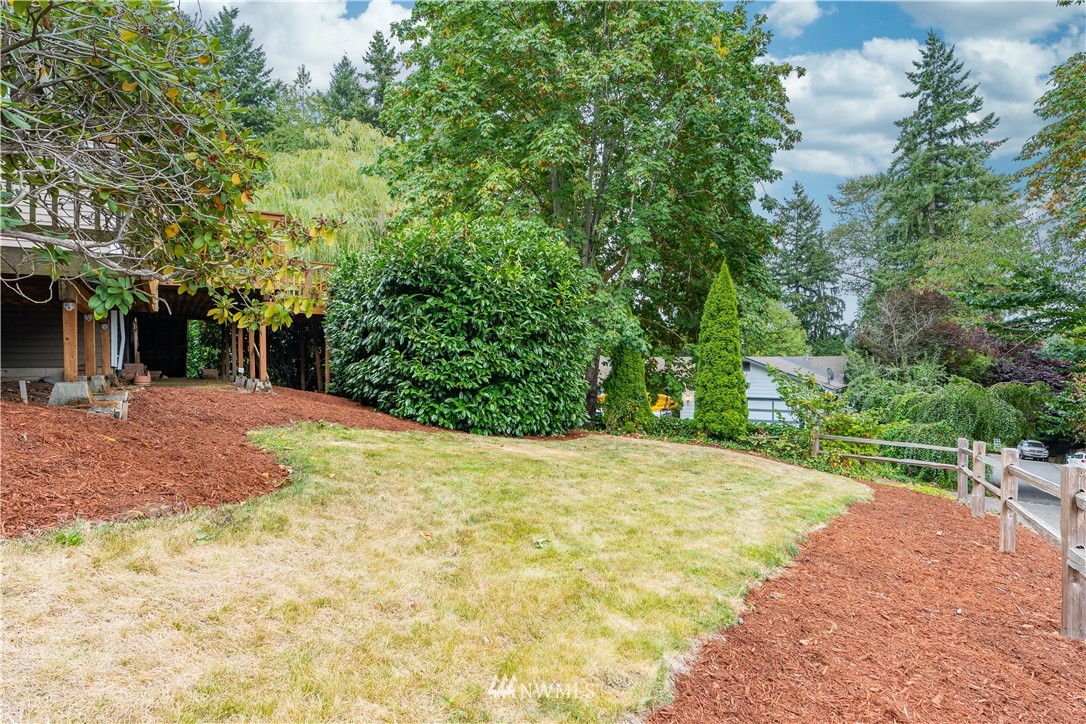 18902 Ross Road Bothell, WA 98011 - Photo 29 of 35 Gallery Image 29